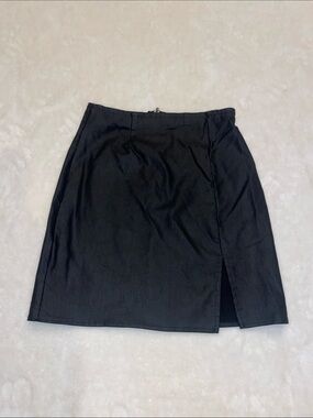 Windsor Black Mini Skirt with Front Side Slit